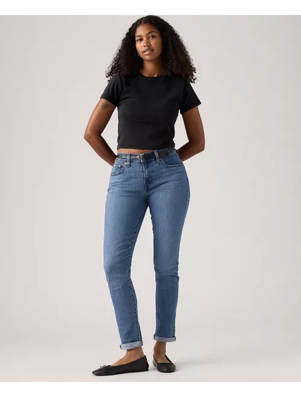 Levi's Women's Boyfriend
Tapered-Leg Jeans in Lapis Gem